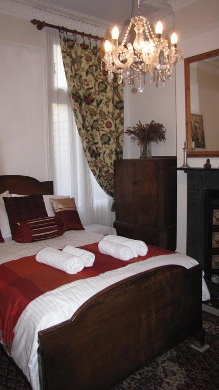 Holmewood Homestay Londra Esterno foto