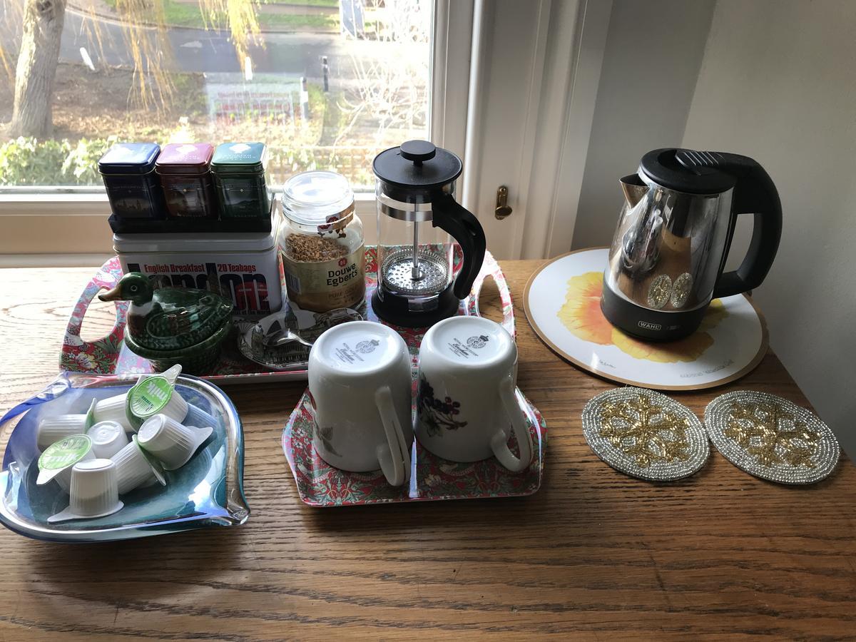 Holmewood Homestay Londra Esterno foto